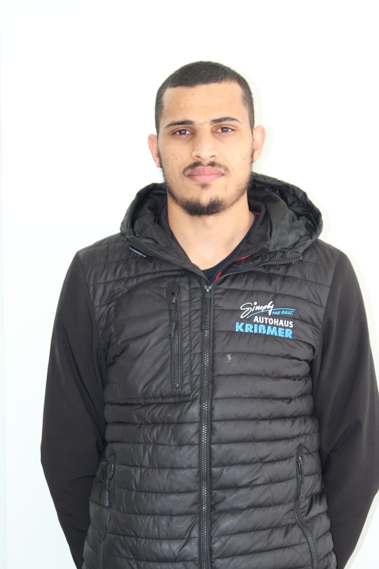 Osama Al Mohamed – Spengler-Lackierer, Autohaus Krißmer