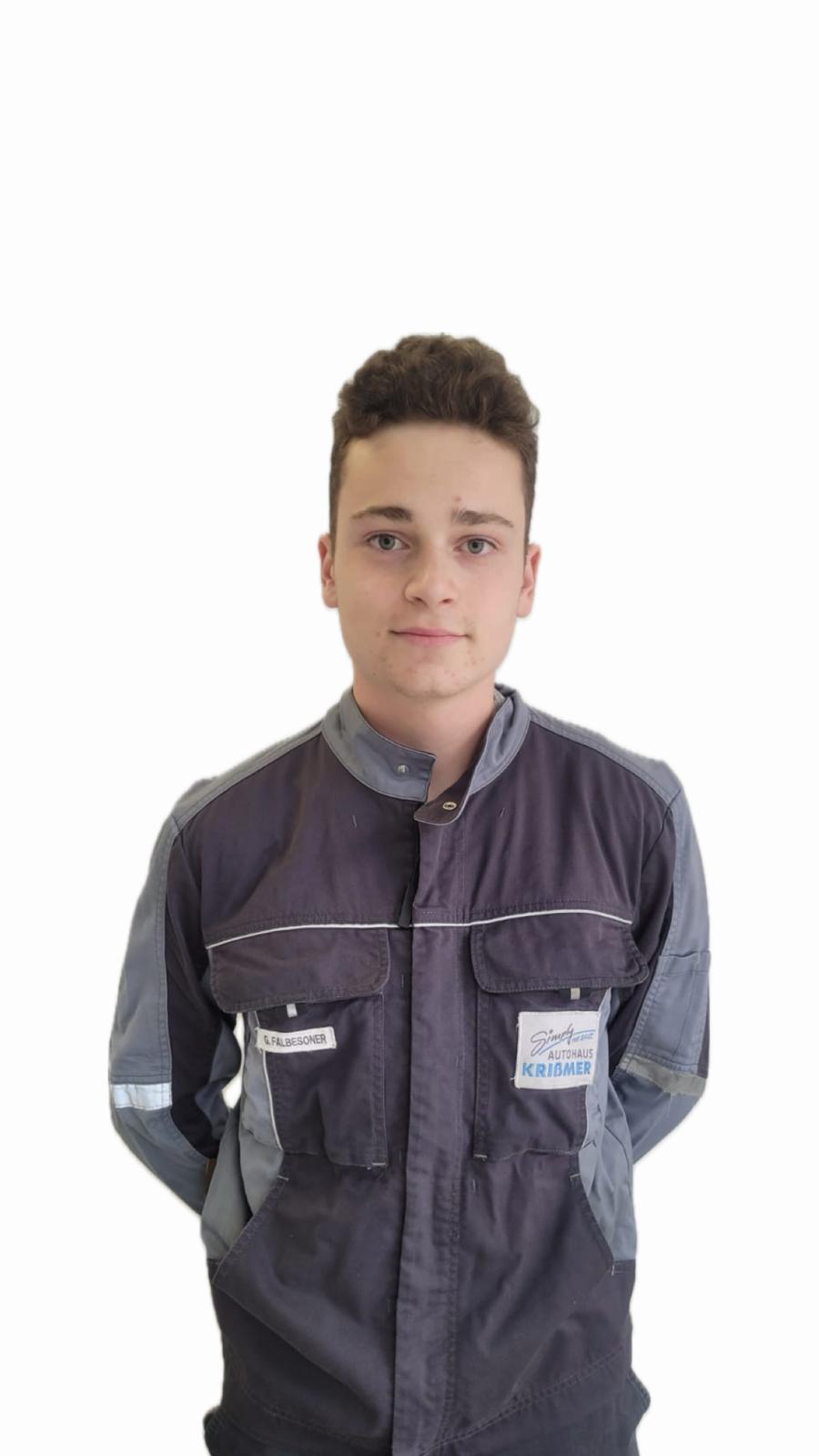 Gabriel Falbesoner – KFZ-Techniker, Autohaus Krißmer